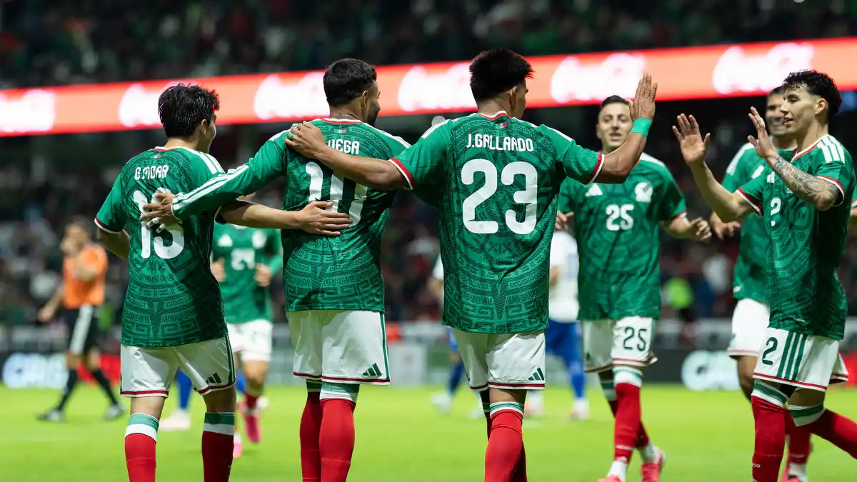 México golea 5-1 a Serbia y cierra su preparación rumbo al Mundial