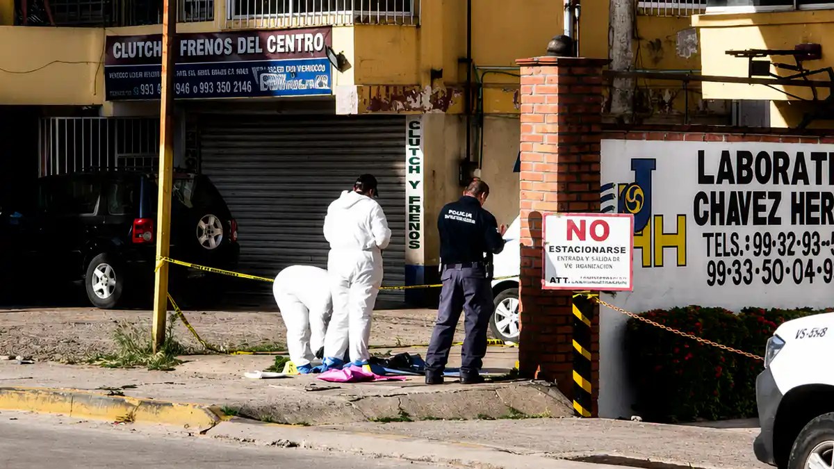 Hallan cabeza humana con mensaje amenazante en el Periférico de Villahermosa