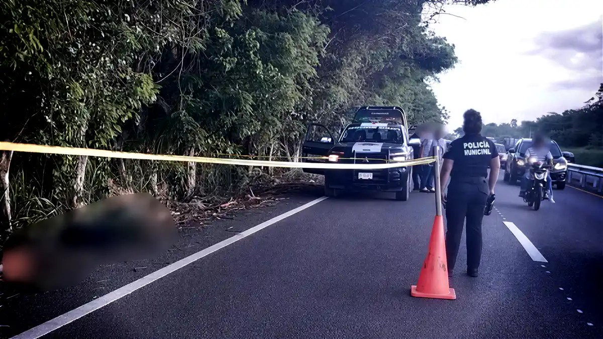 Fallece motociclista tras chocar con árbol en la vía Comalcalco–Cunduacán