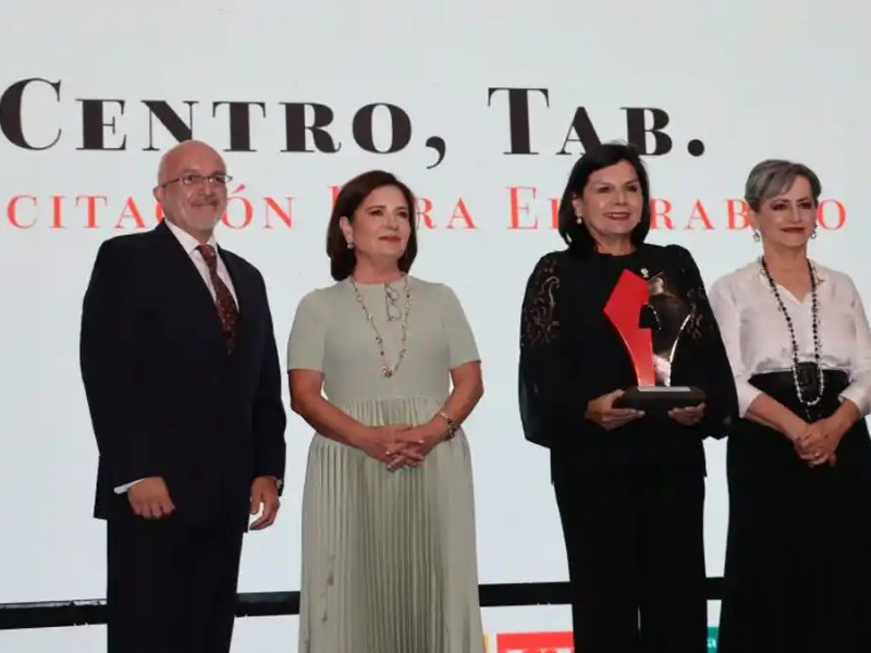 Centro recibe premio nacional por programa “Emprendedores al Centro”