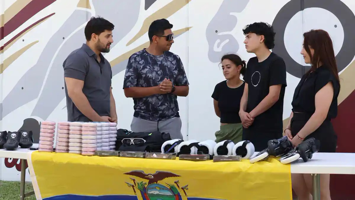Tabasco repone equipo robado a delegación de patinaje de Ecuador