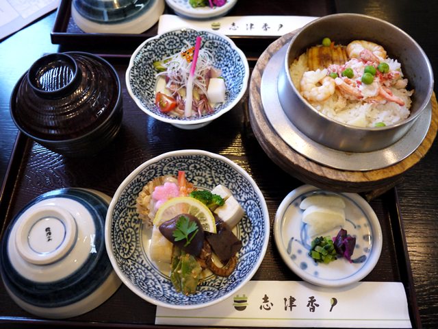 【13 春遊．櫻之關西 】- DAY3 讓人齒頰留香的志津香釜飯 @ 奈良