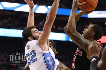 UNC-vs.-Louisville-022