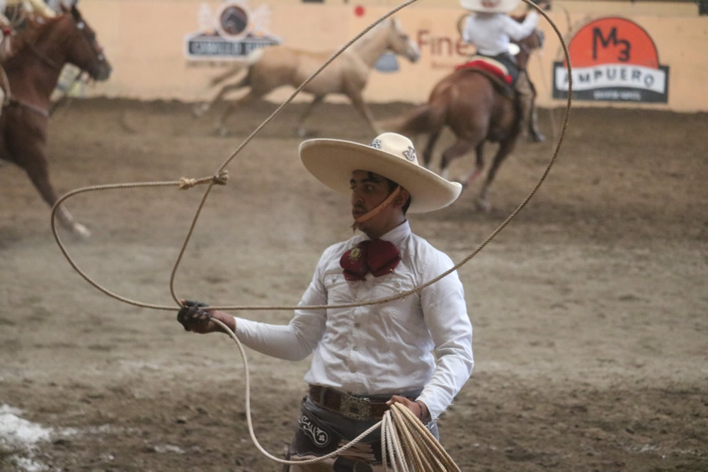 Ambientazo en el Torneo Charro «La Unión Somos Todos».
