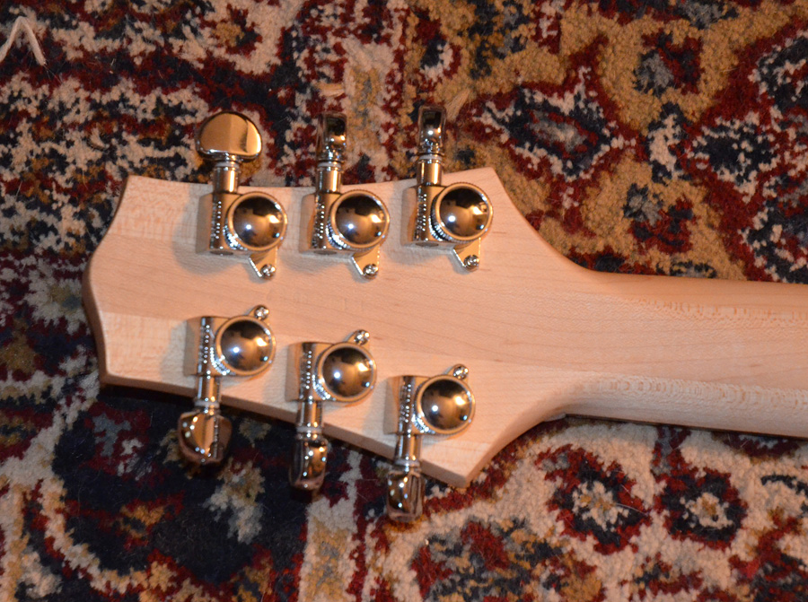 Voyage-Air TransAxe Belair Limited Edition | ChasingGuitars