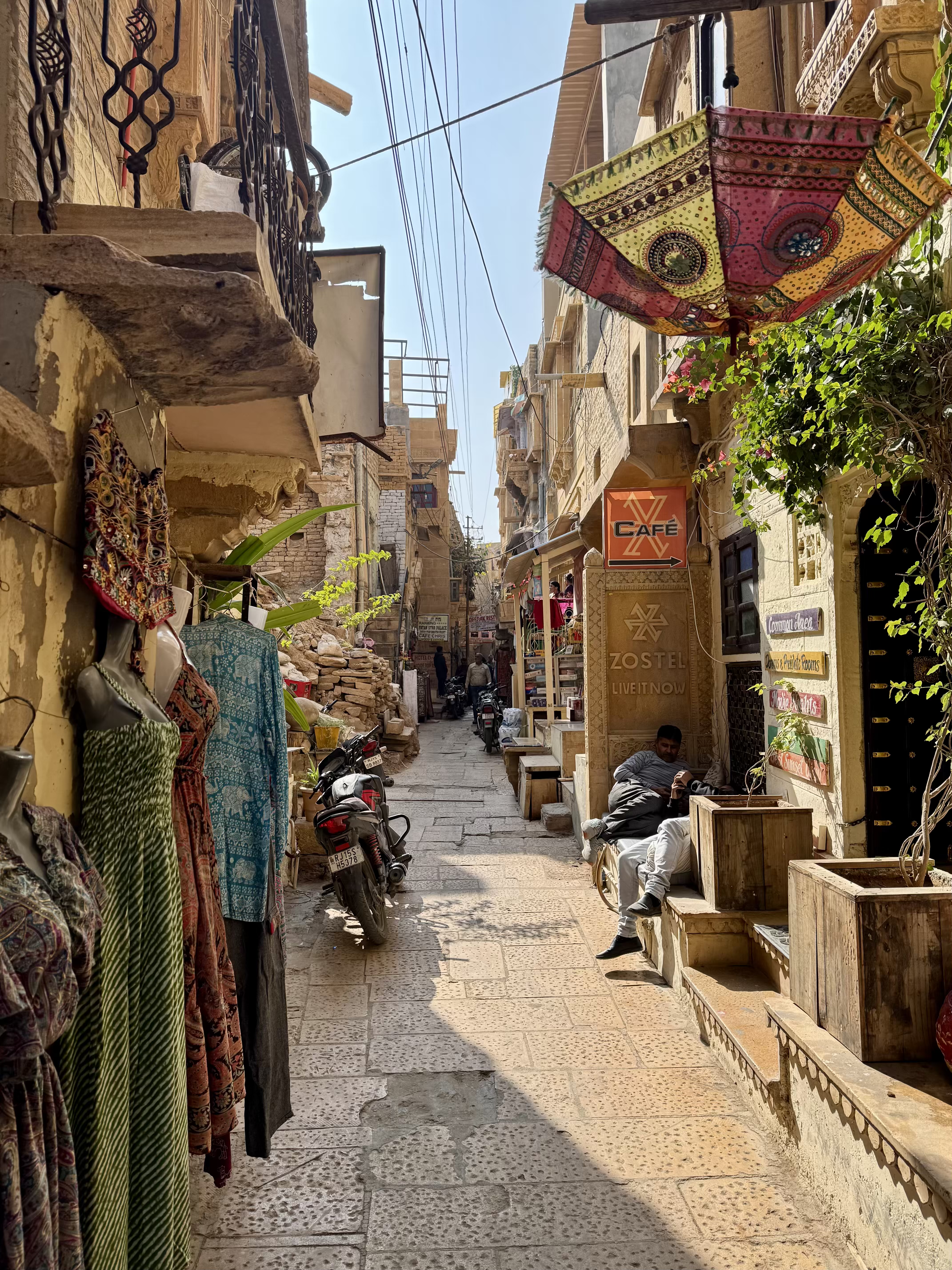 Jaisalmer and camel desert safari