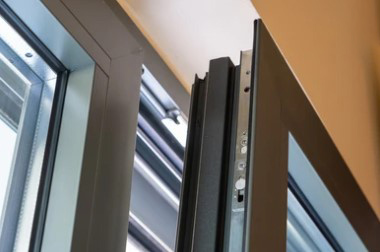 Aluminium chassis