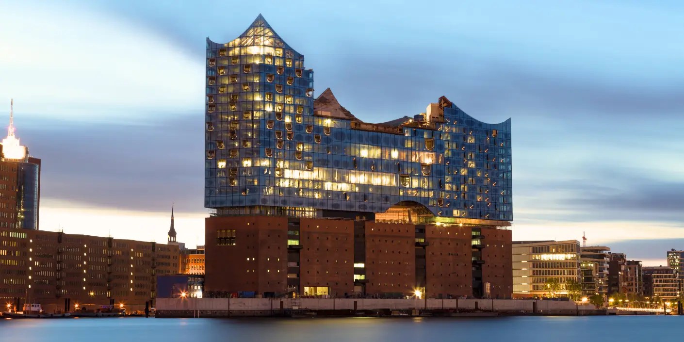 Tom Holland startet alkoholfreie Premium-Biermarke BERO Brewing