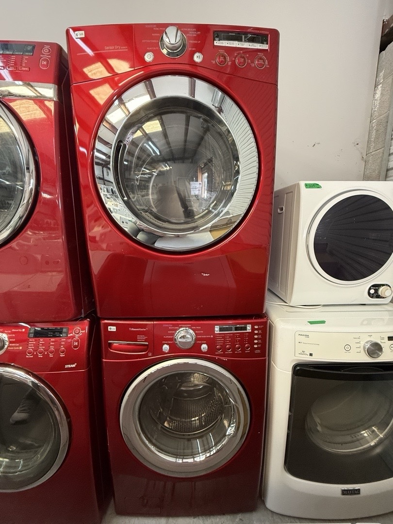LG Washer and Dryer Set