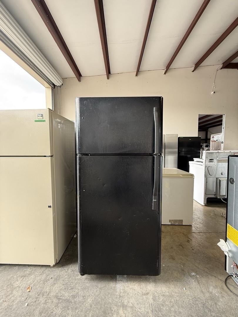 Kenmore Black Top Mount Refrigerator