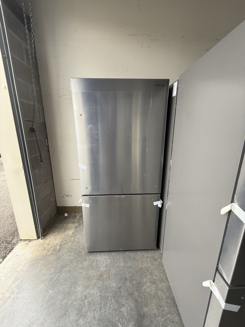 Hisense PureSpace Counter-Depth Bottom-Freezer Refrigerator Fingerprint Resistant Stainless Steel