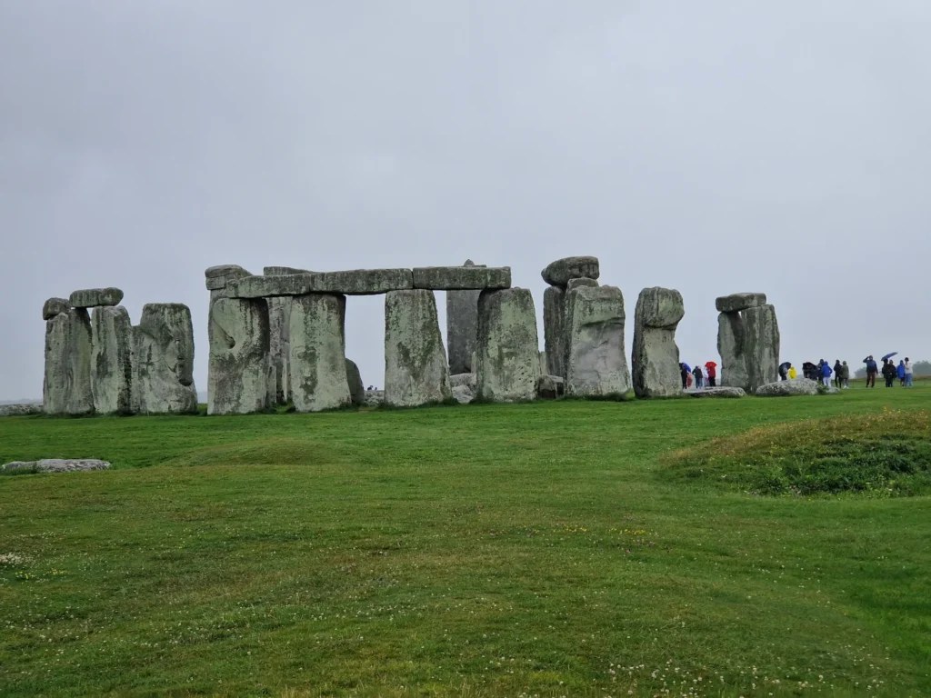 Stonehenge close