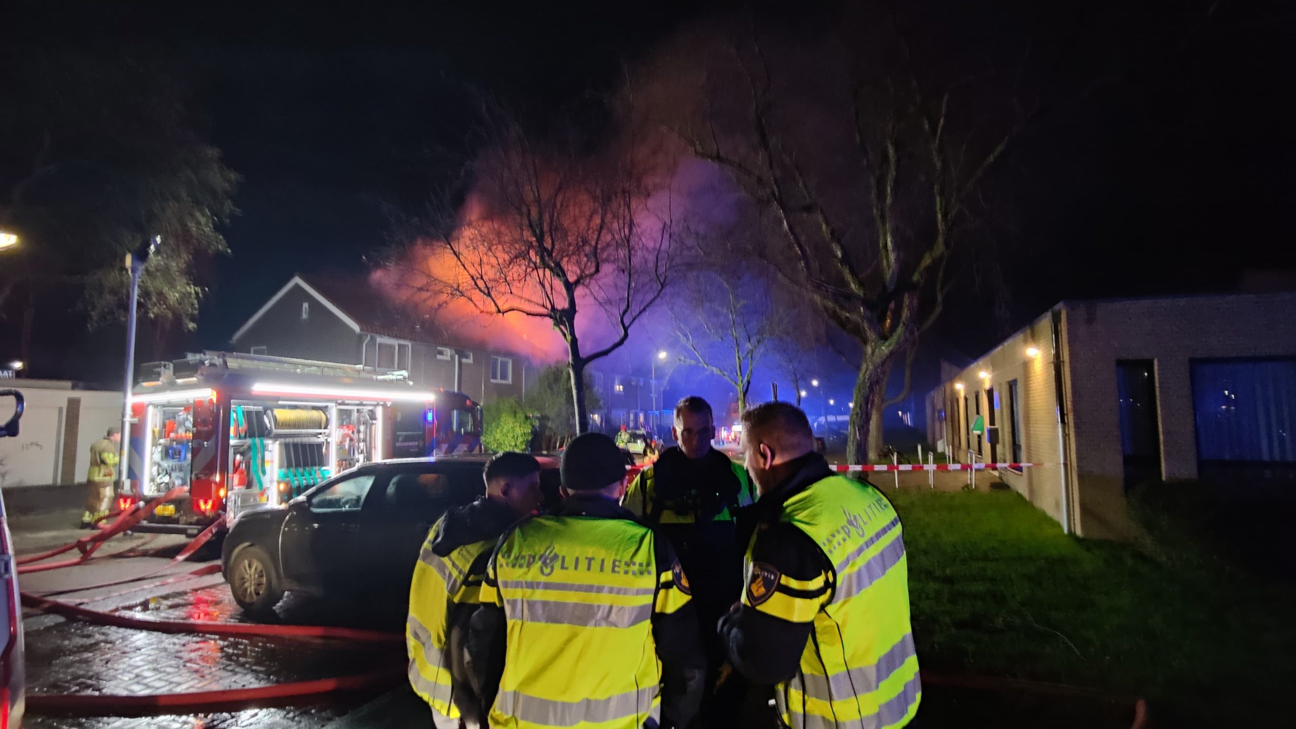 Grip 1: vuurzee bij brand Maasstraat – 6 woningen onbewoonbaar