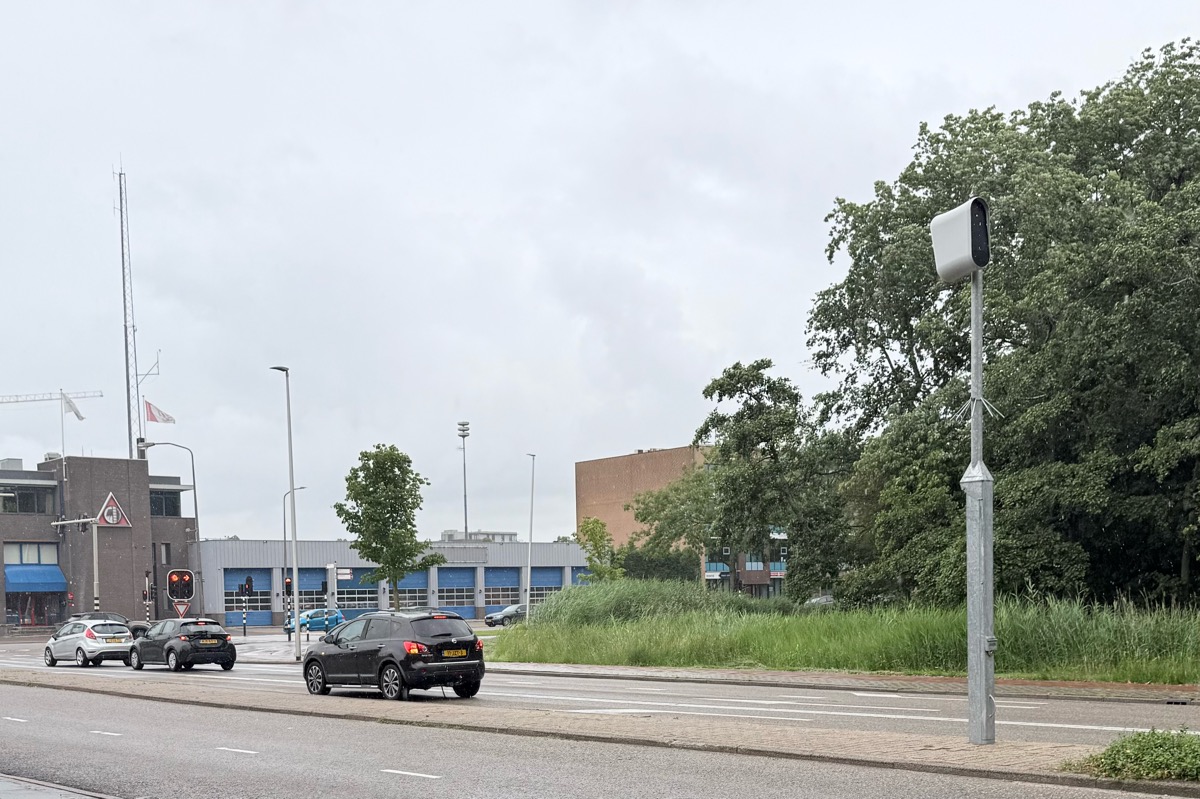 Ruim 44.500 snelheidsovertredingen op A7, vier flitspalen Purmerend registreren 1454 overtredingen