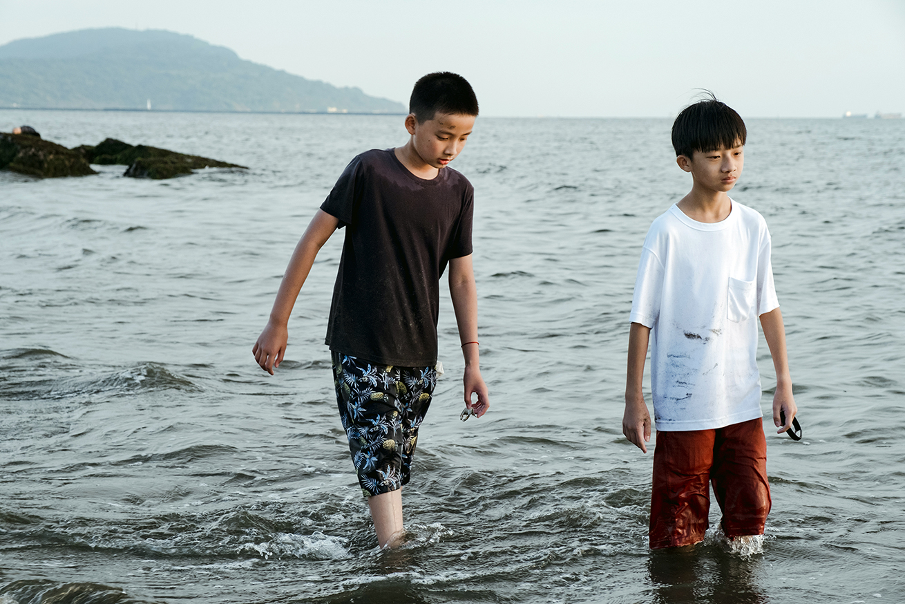 這位童星太聰明！會挖礦投資比特幣！《野潮》導演呂柏勳新片〈懸日與掛月〉：2021高雄電影節專訪