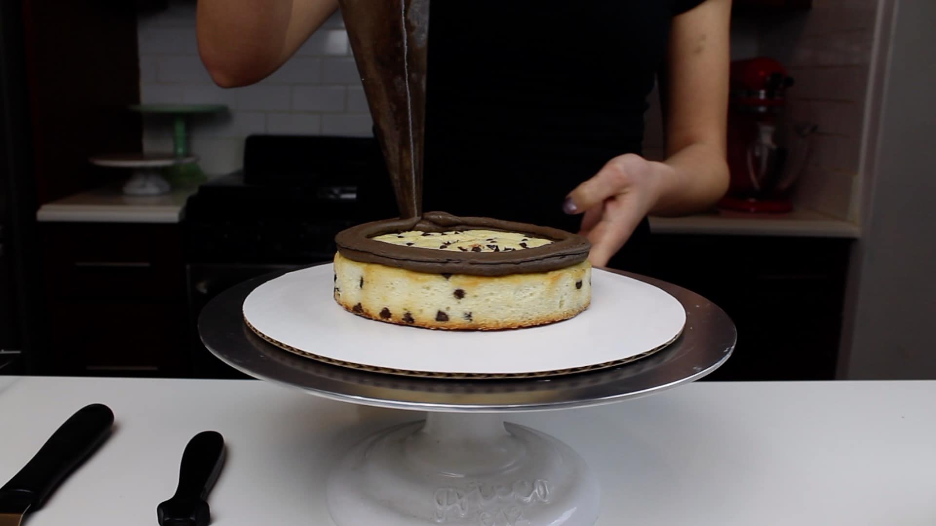So much to love here! Chocolate Chip Cannoli Cake Chelsweets