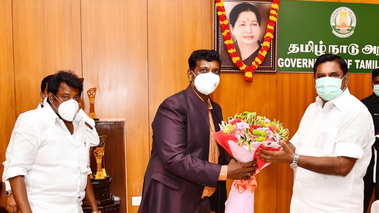 Maheshwara Medical College &Hospital, Hyderabad donates N95 Masks, Infrared Thermometers, and Hospital Ward Beds for Tamilnadu Covid Vaccine Program Chennai