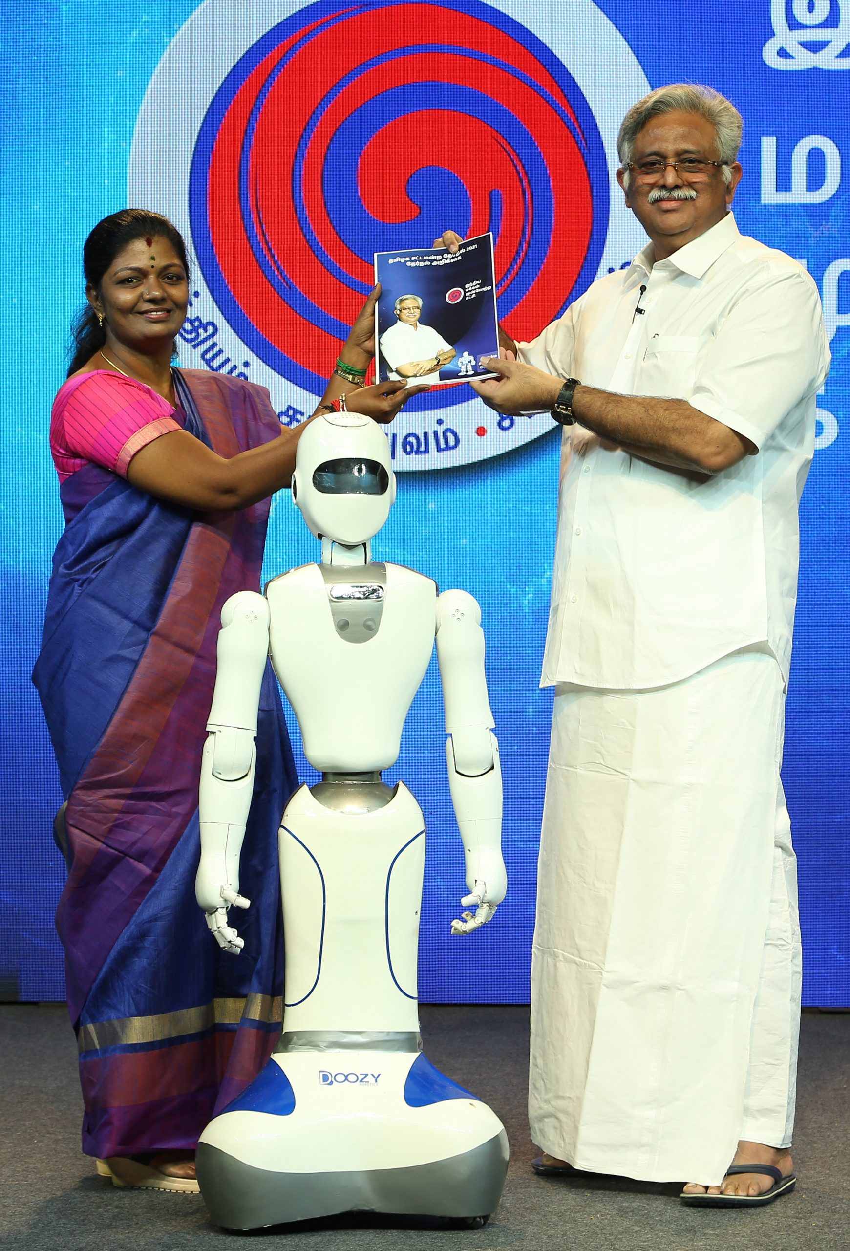 India Makkal Munnetra Katchi Unveils the ‘Robot’ Symbol for the 2021 State Assembly Elections