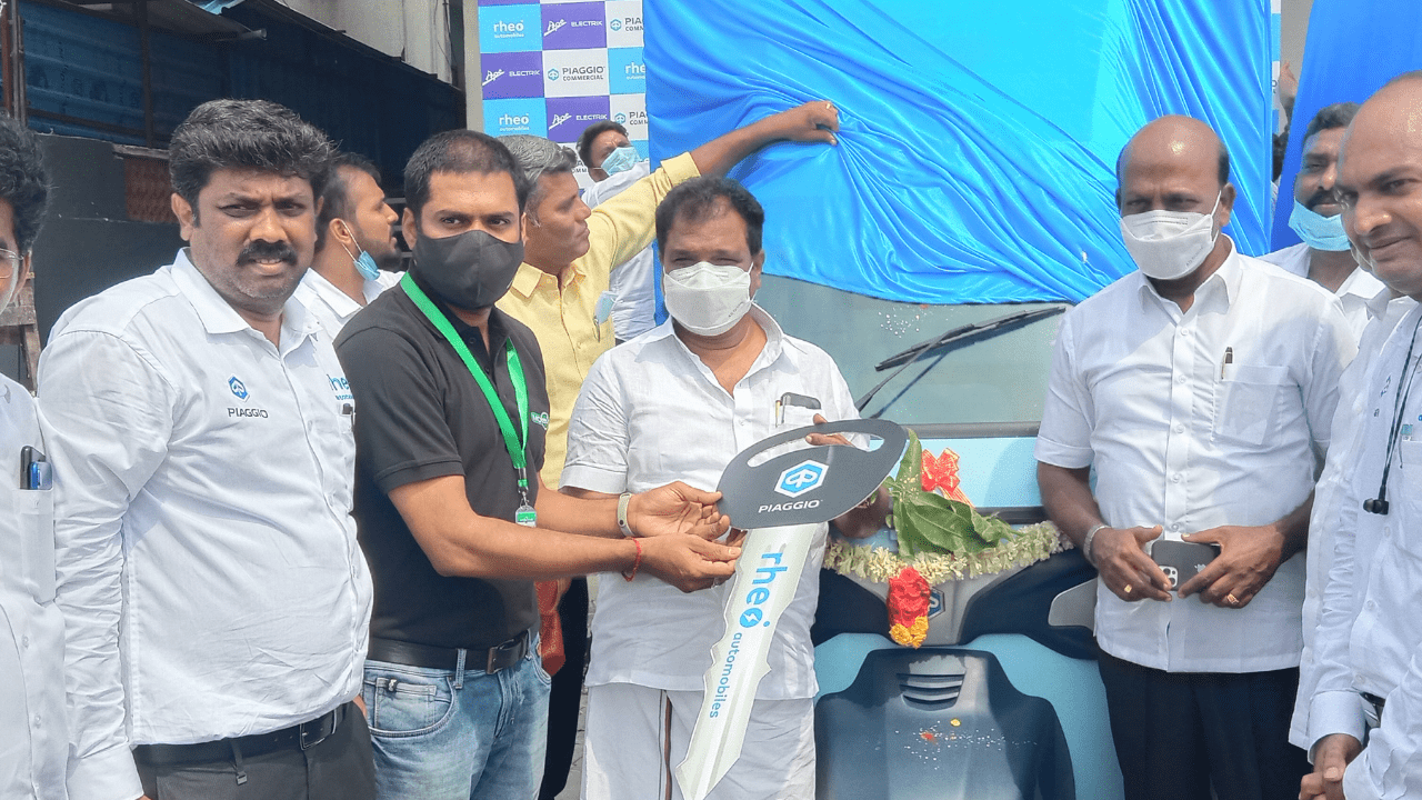 RHEO AUTOMOBILES Inaugurates Electric 3 -Wheeler Showroom in Chennai