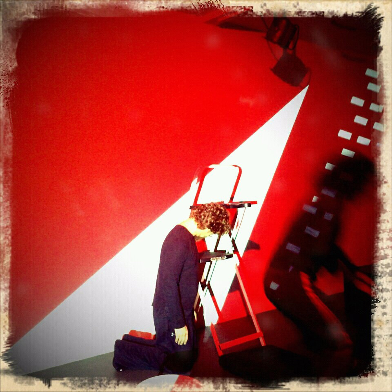 12.DougRedTriangleWeb