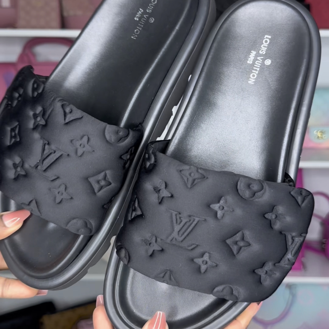 LV Pool Pillow Flat Comfort Mule Slides