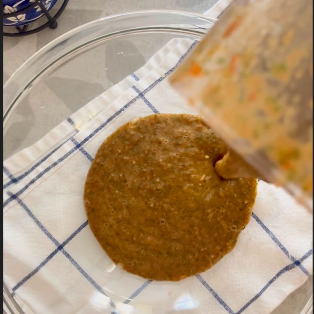 The marinade should have a smooth consistency.