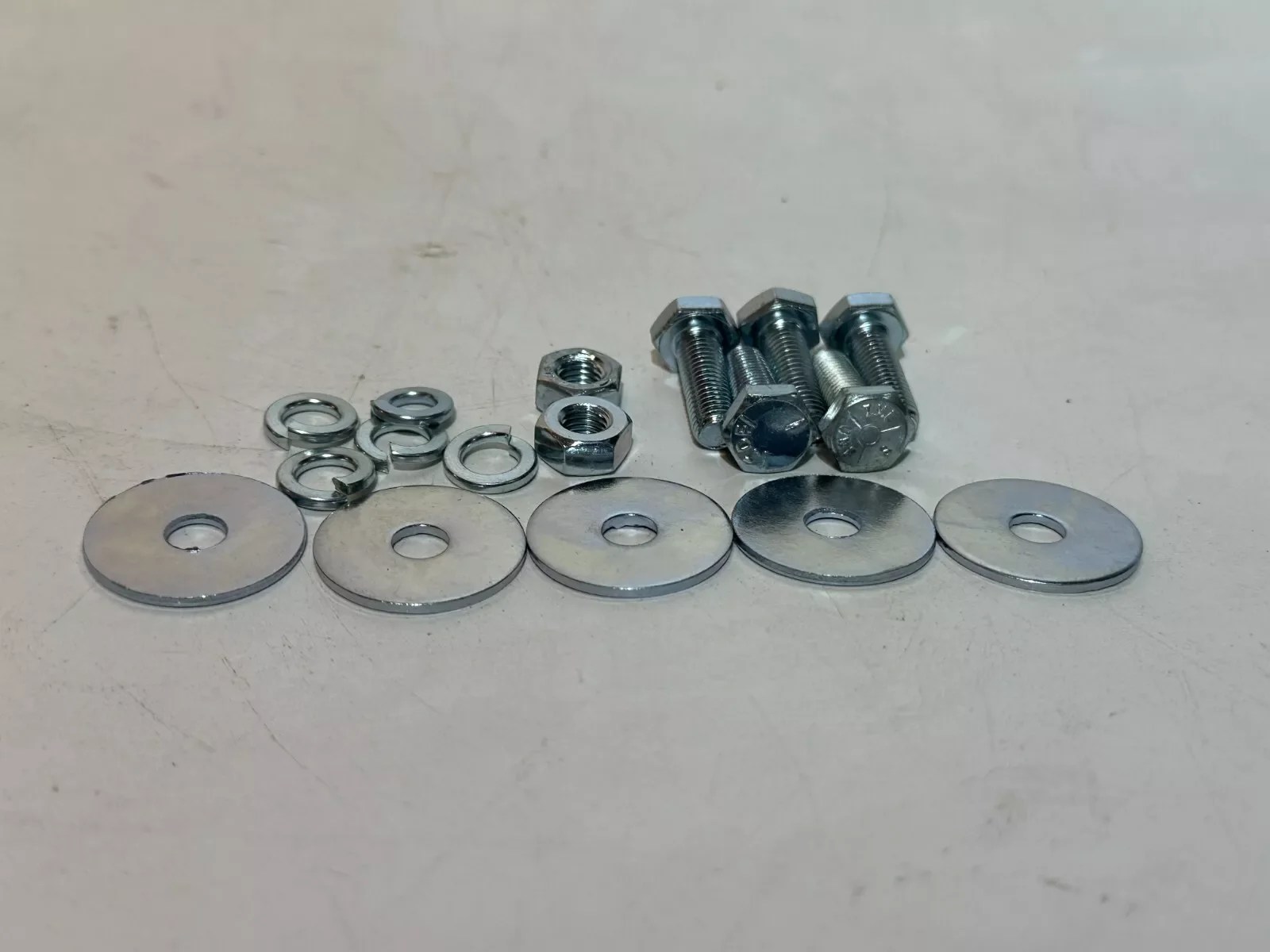 Door Hinge Support Pillar Bolt Kit Chg Classics Ltd