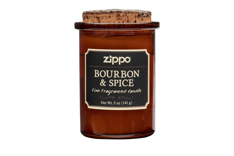 ZIPPO  ΑΡΩΜΑΤΙΚΟ ΚΕΡΙ ΣΕ ΒΑΖO BOURBON  SPICE 35 ΩΡΩΝ