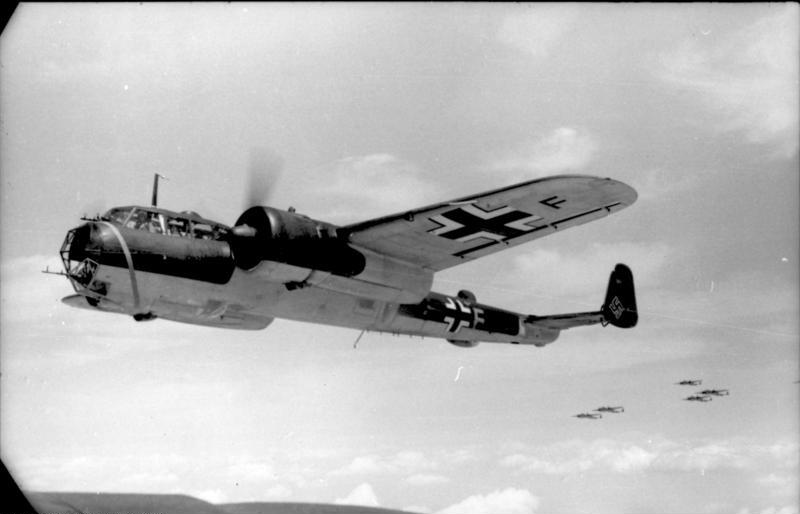 Frankreich, Flugzeug Dornier Do 17 Z
