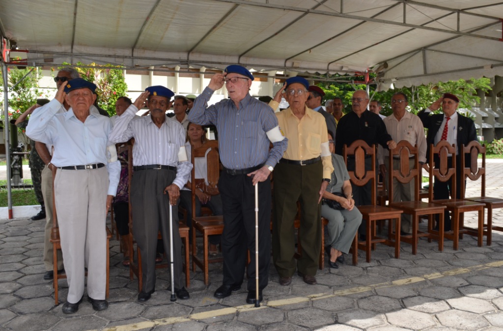 Na foto da esquerda para direita, veteranos Souto Maior, Otaviane, Rigoberto e Josias