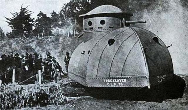 Veículo Sobre Lagartas “Besta” – 1917 - Esta exclusiva máquina militar foi construída em 1917 por algum americano cujo sobrenome era Best. O comando do exército americano gostou do projeto e o adotou no mesmo ano. A julgar pelas suas formas, parecia mais uma máquina de arado blindada