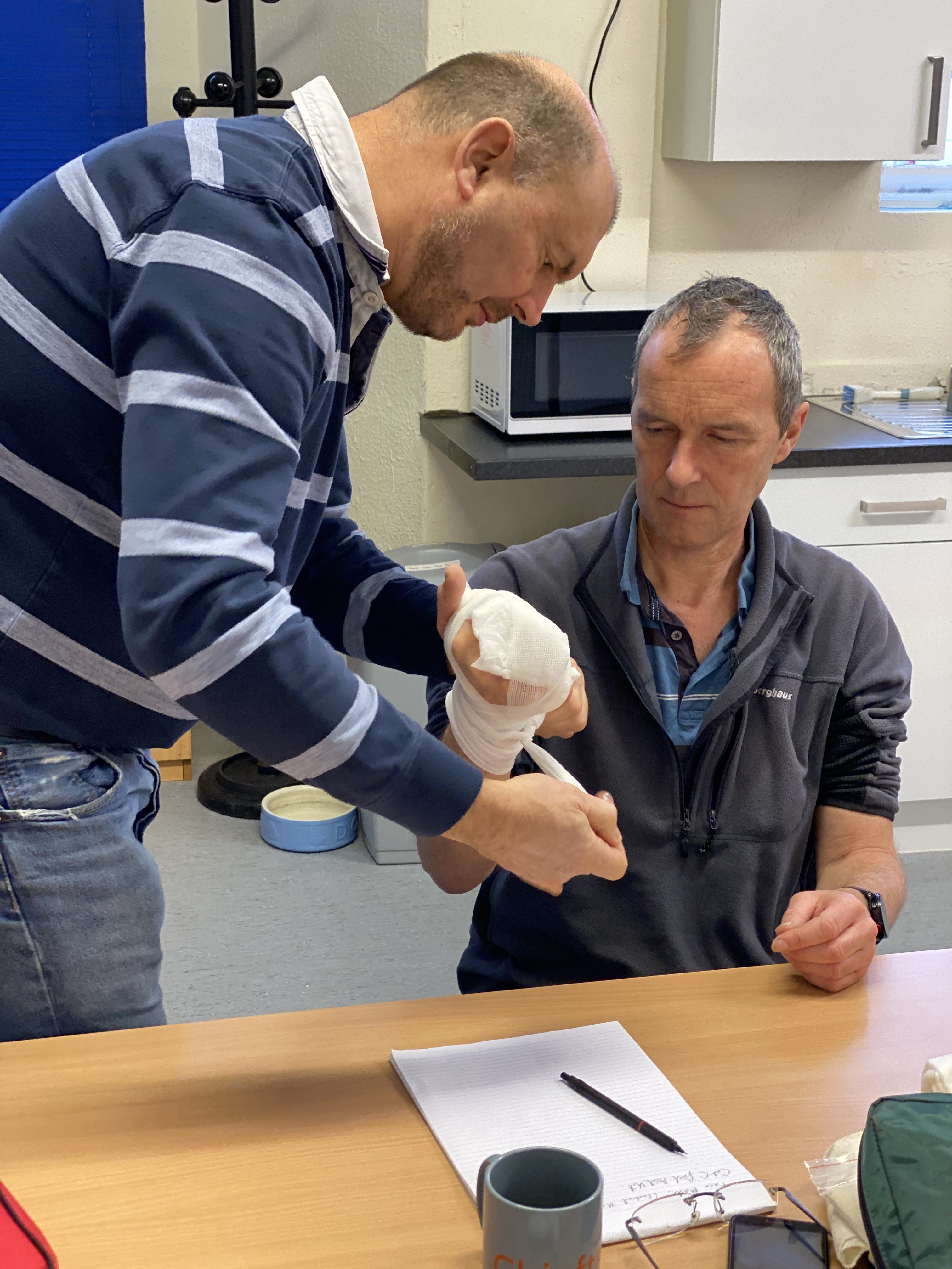STCW Elementary First Aid Chieftain Training