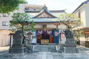 渋谷区】狼の狛犬が話題！宮益御嶽神社へ行ってきた【東京の神社