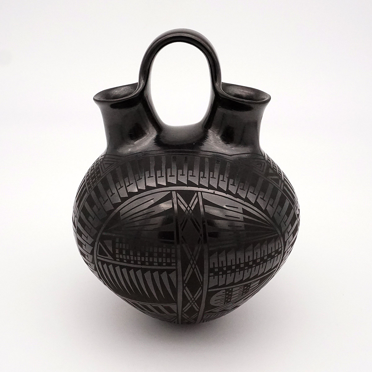 Chimayo Trading Navajo Rugs Pueblo Pottery Fine ArtWedding Vase by