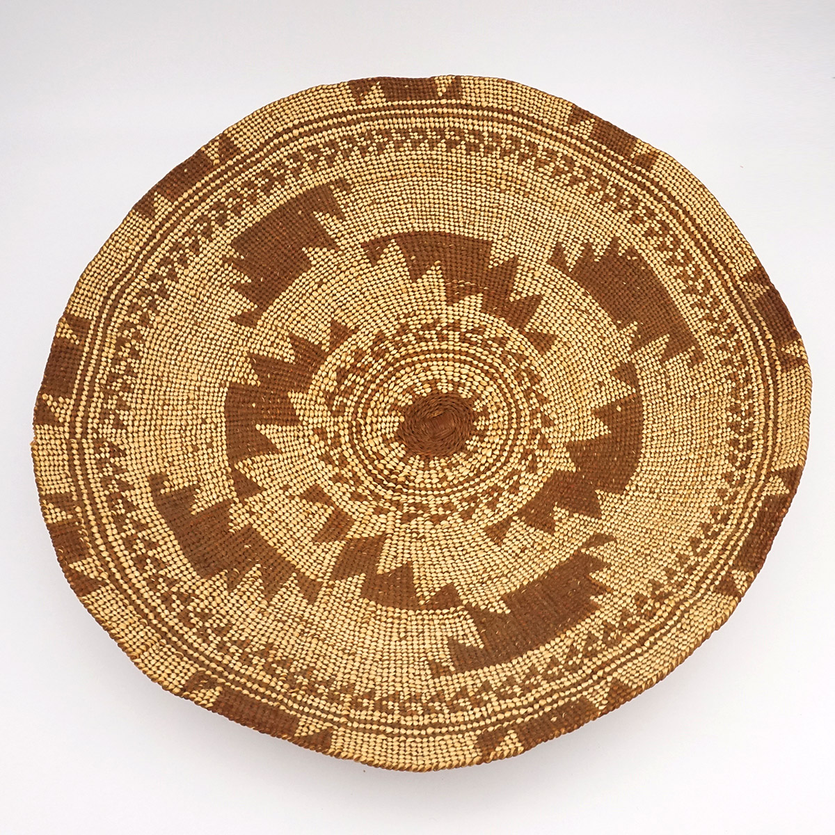 Chimayo Trading Navajo Rugs Pueblo Pottery Fine ArtKaruk Acorn