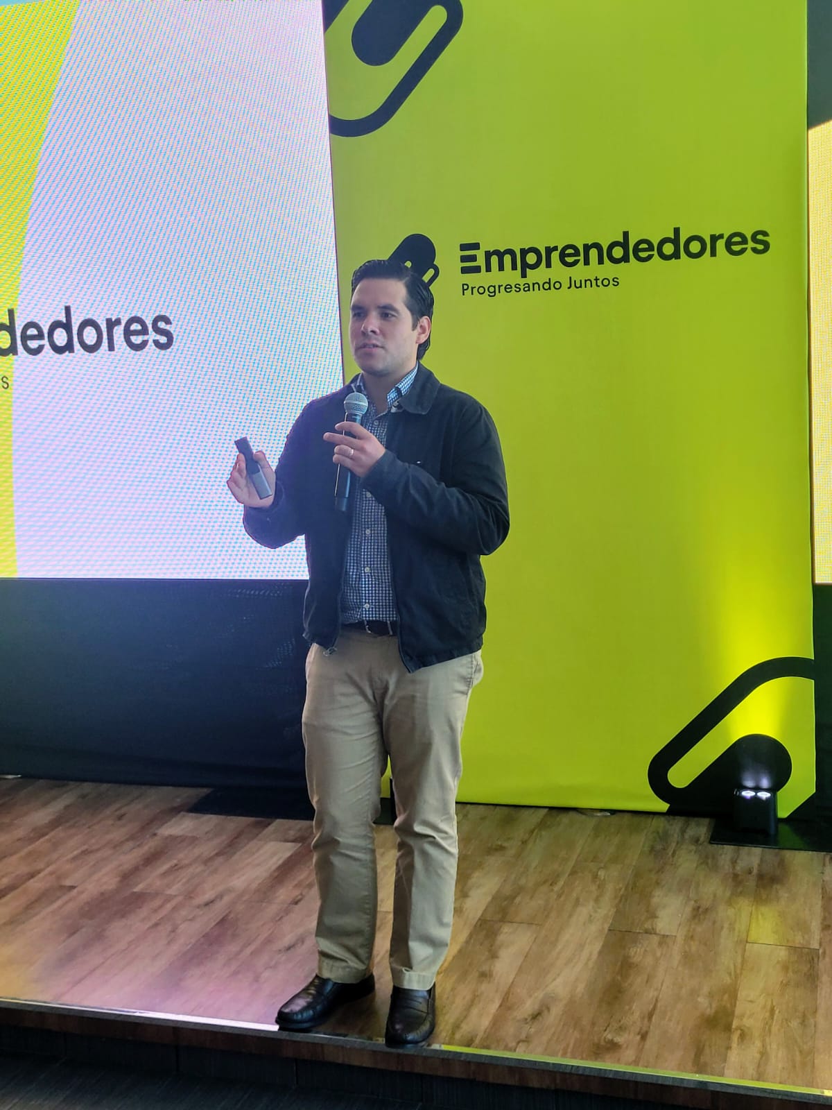 Cervecería Nacional 国家啤酒公司Emprendedores创业者计划