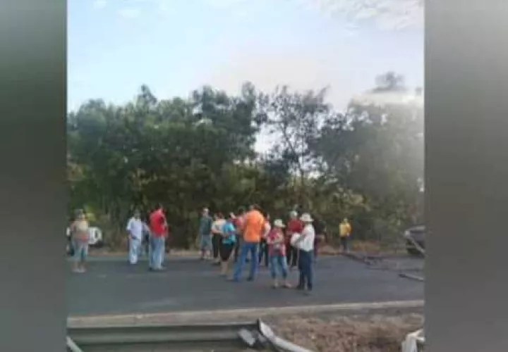 Guararé 缺水引发居民封路抗议