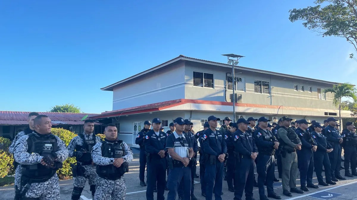 Santiago Apóstol庆典期间国家警察部署逾500单位保安全