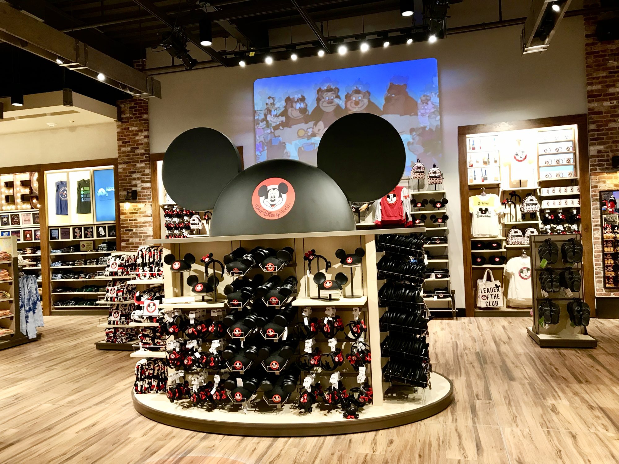 Grand Reveal at World of Disney - DIsney Springs