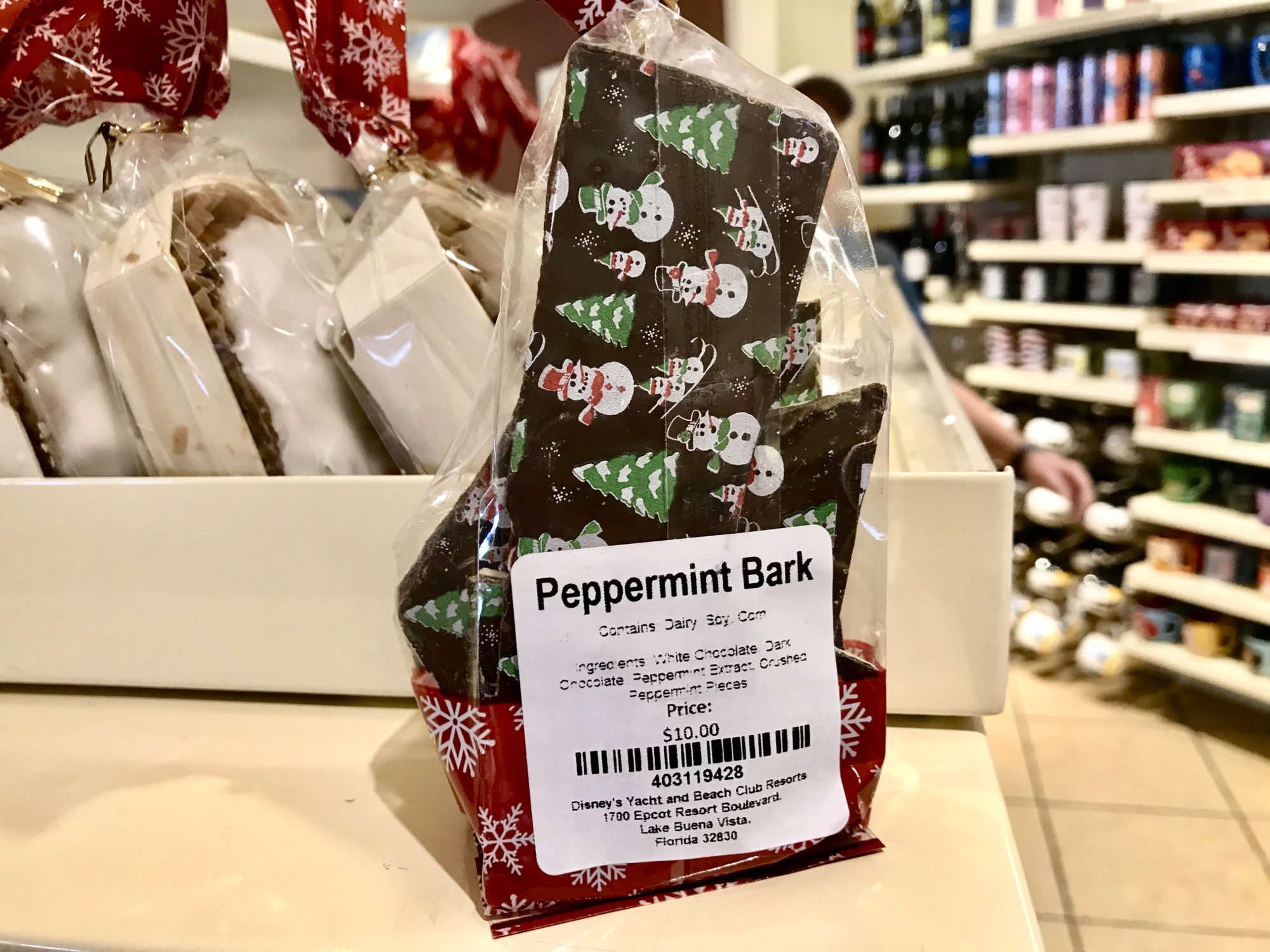Yacht & Beach Club Resorts Celebrate the Holidays with New Treats