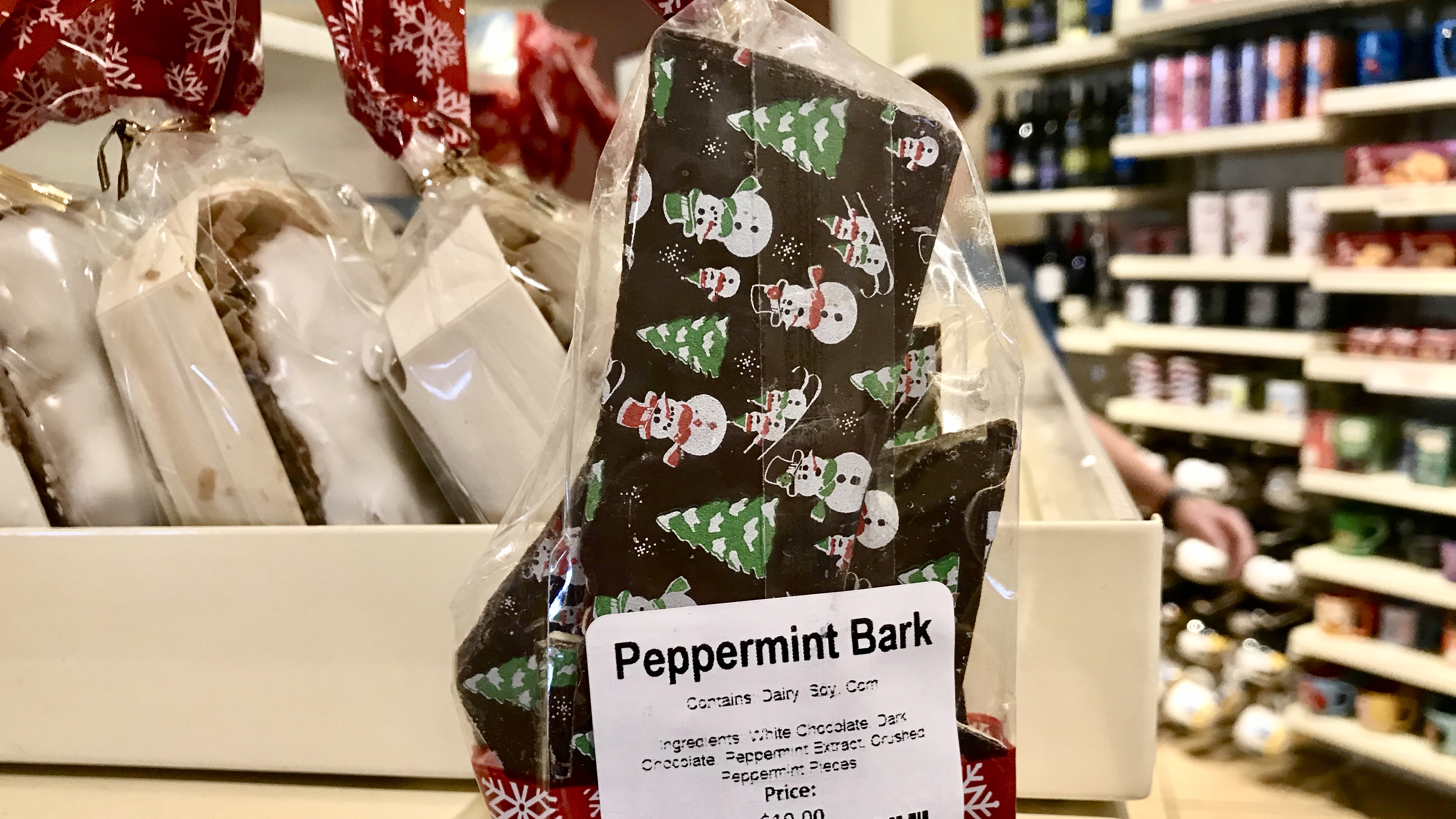 Yacht & Beach Club Resorts Celebrate the Holidays with New Treats