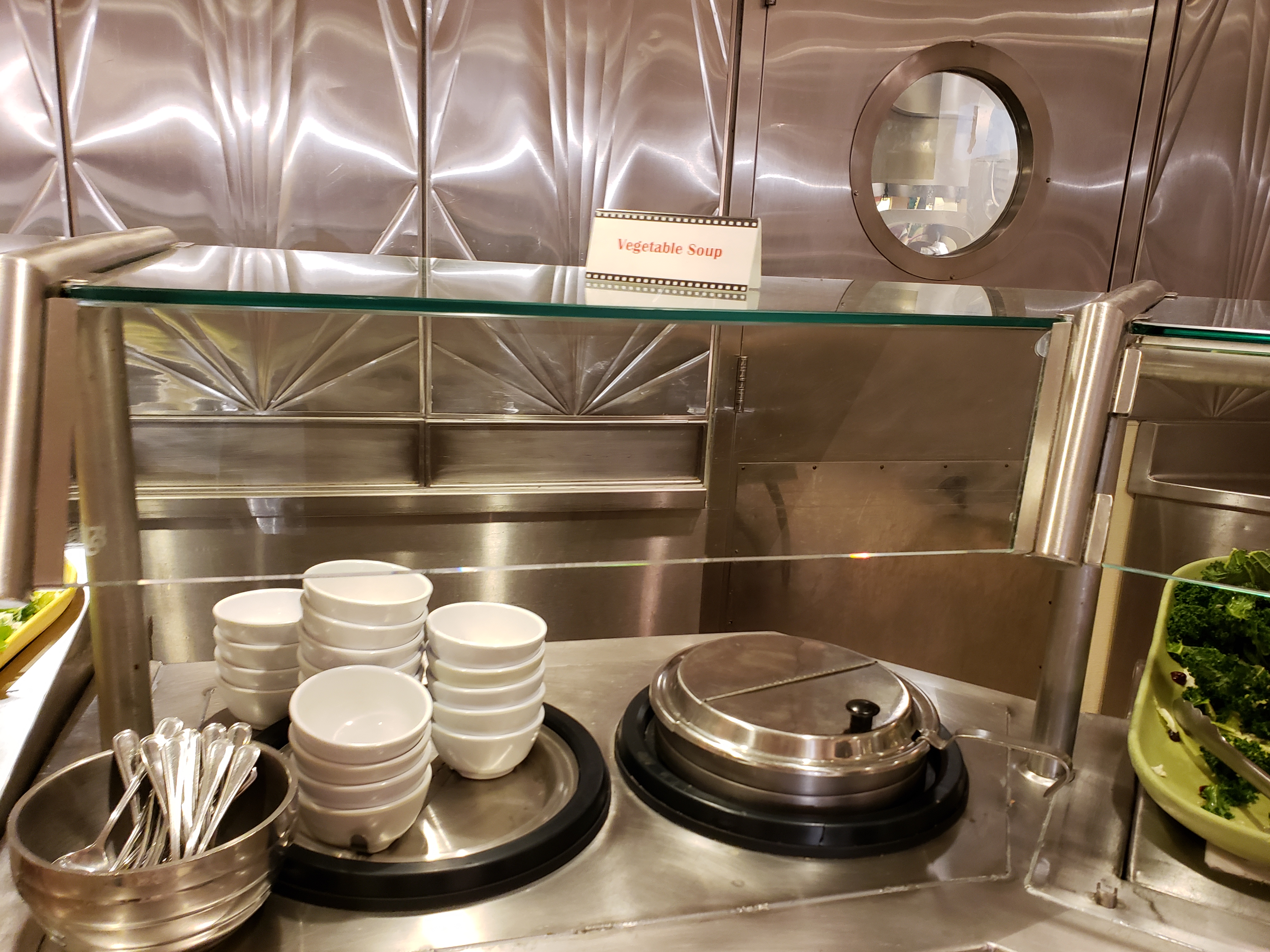 Minnie's Silver Screen Dine