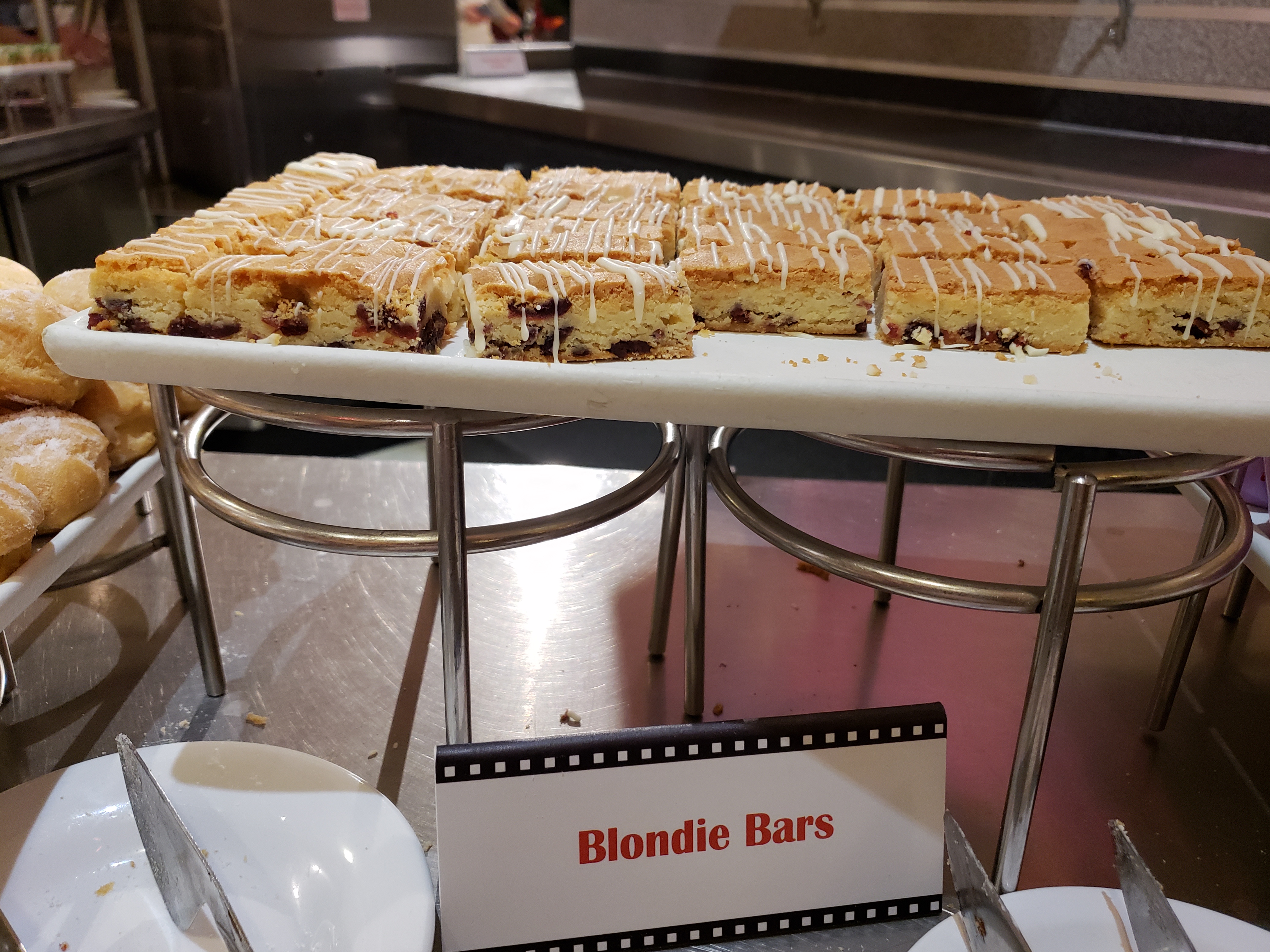 Minnie's Silver Screen Dine