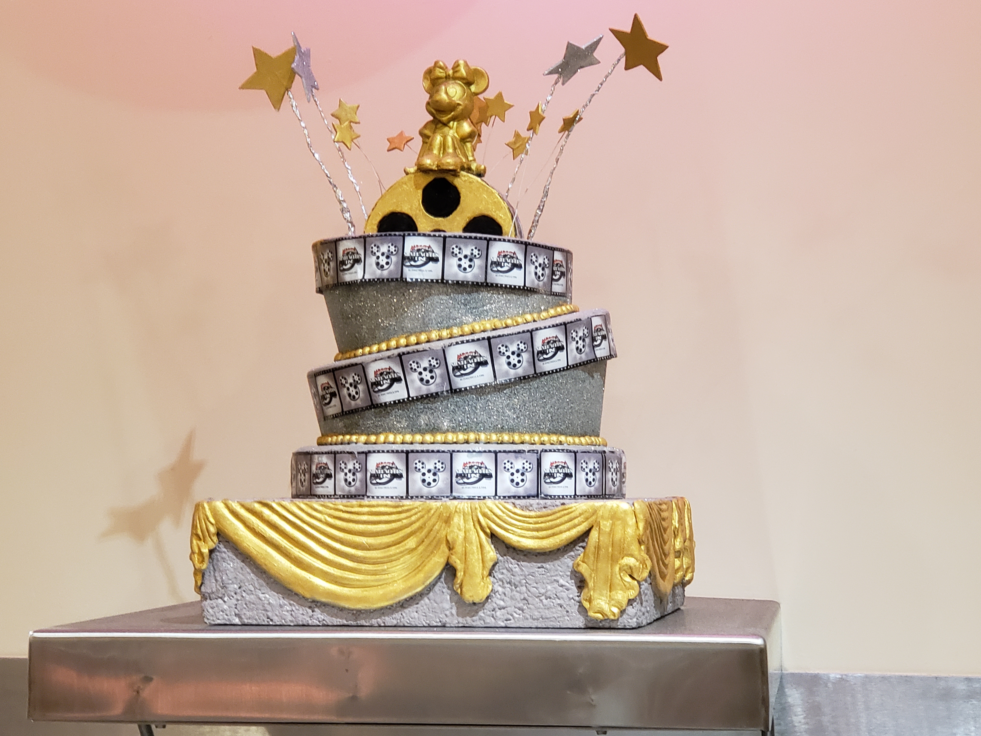 Minnie's Silver Screen Dine