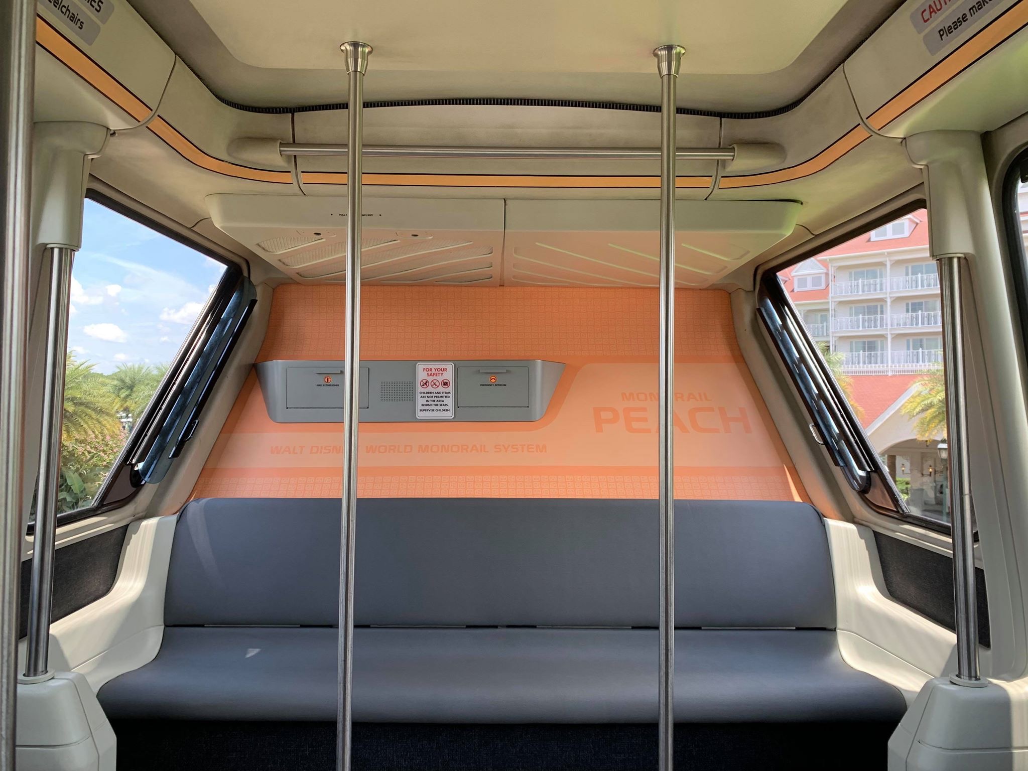 peach monorail
