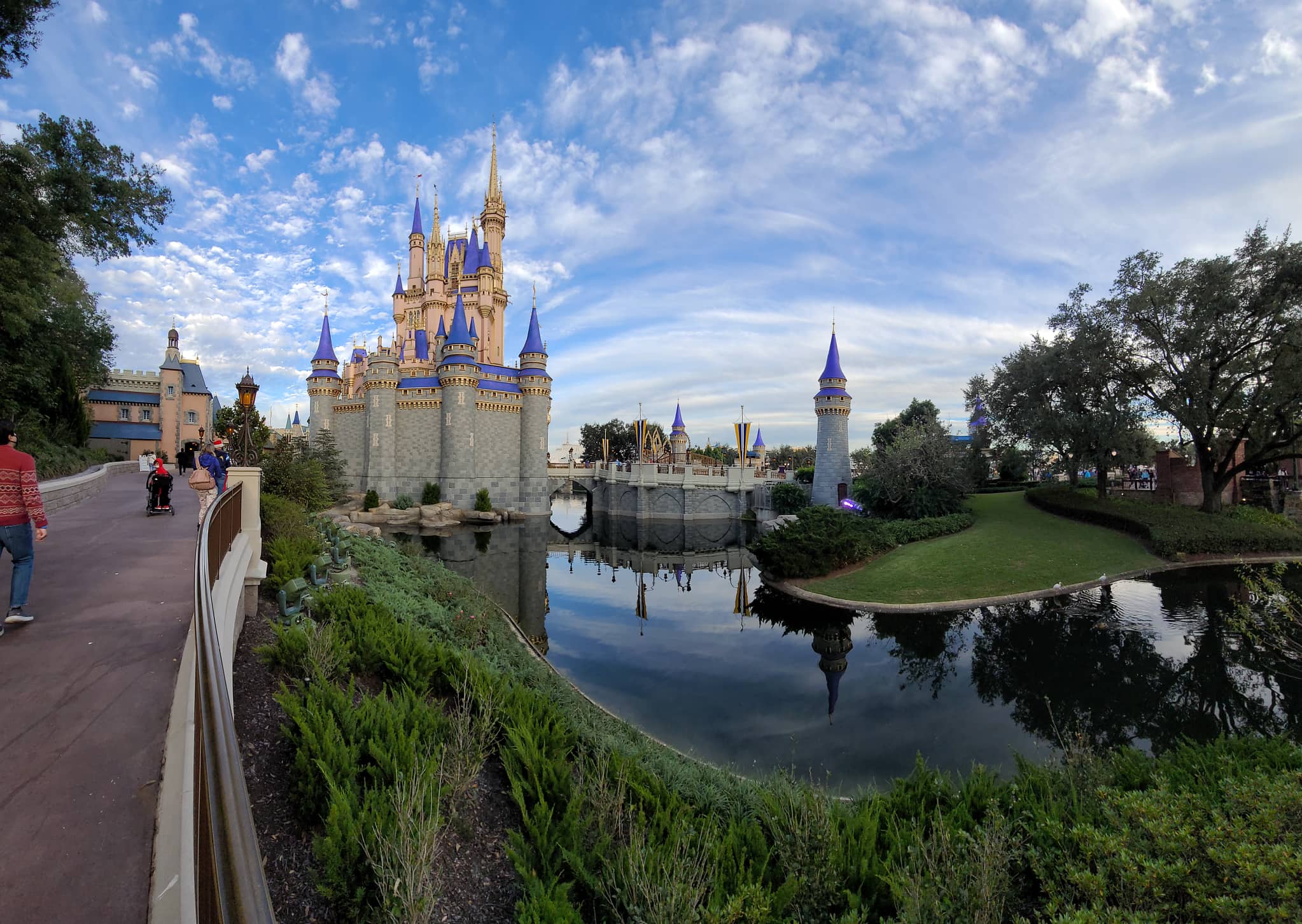 Disney World is Reducing park hours starting on Sunday | Chip and Company