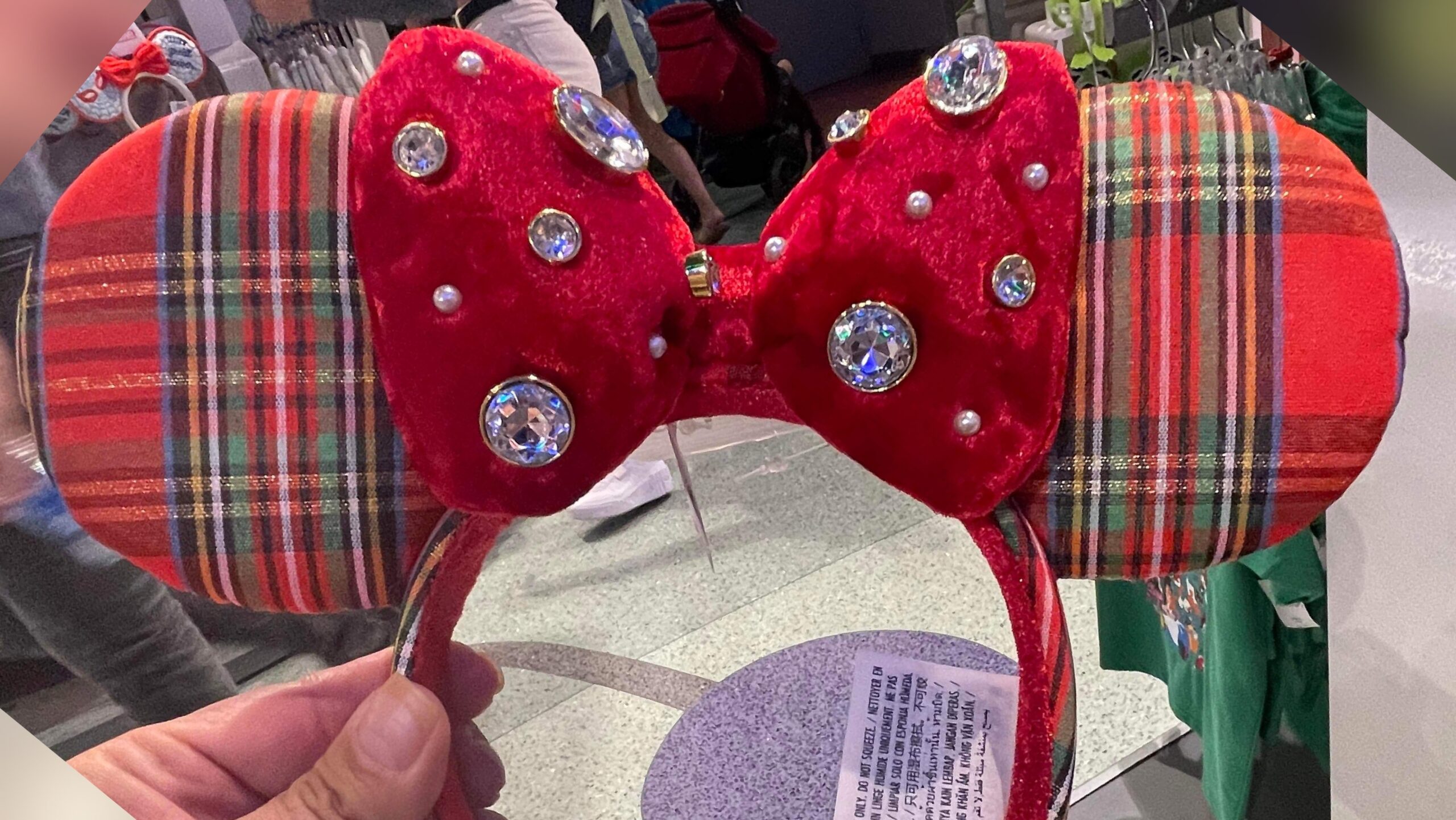New Holiday Red Plaid Minnie Ears Arrived At Walt Disney  display picture 3