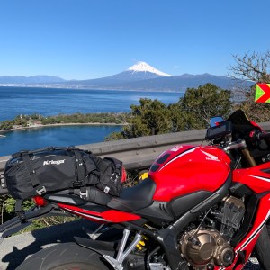 西伊豆大瀬埼手前の展望台からの富士山with CBR650R