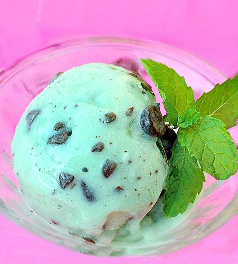 This tried and true mint chocolate chip ice cream is as good, if not better, than any other. Healthy Mint Chocolate Chip Ice Cream