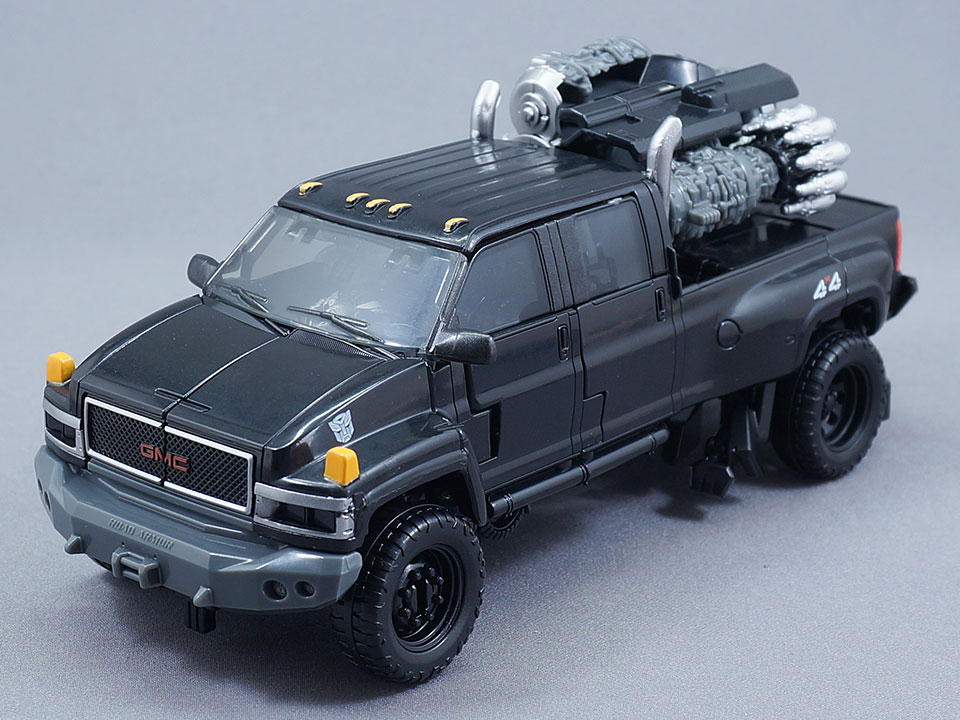 レビュー：TFスタジオシリーズ SS-15 アイアンハイド | 超偏見超変形